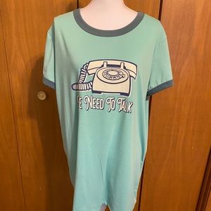 LuLaRoe Liv top